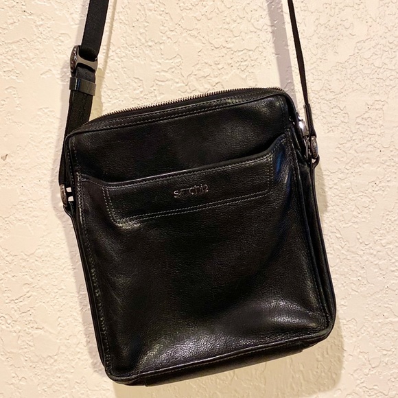 SATCHI Other - SATCHI 2 Unisex Italian Leather Messenger